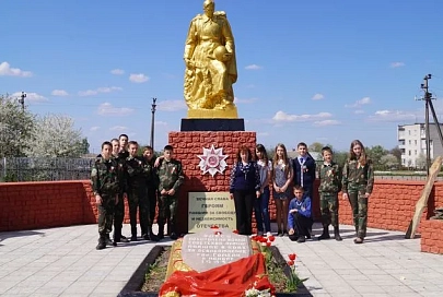 В рамках акции «Звездный поход» в Красненской школе побывали ученики из военно-патриотического класса гомельской СШ № 3